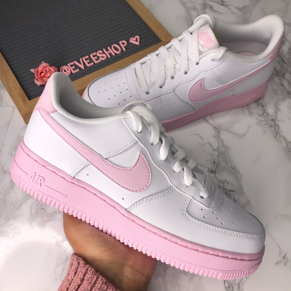 Nike Air Force 1 💓 - Picture 1 of 4